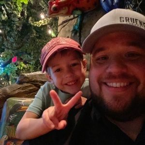 Meet your Posher, Kody